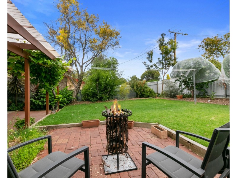 2 Barry Street, Port Noarlunga SA 5167