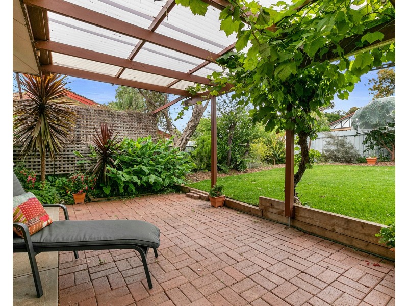 2 Barry Street, Port Noarlunga SA 5167