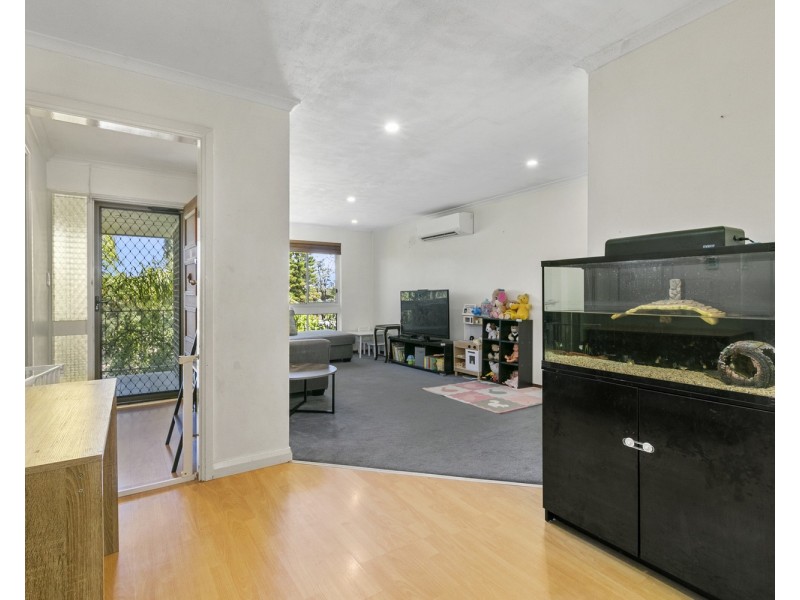 33 Woocalla Street, O’sullivan Beach SA 5166