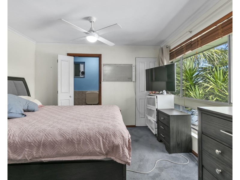 33 Woocalla Street, O’sullivan Beach SA 5166