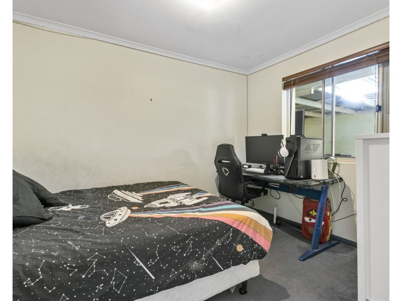 33 Woocalla Street, O’sullivan Beach SA 5166