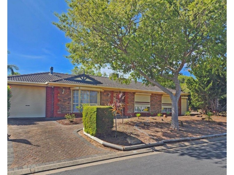 2 Smugglers Drive, Seaford Rise SA 5169
