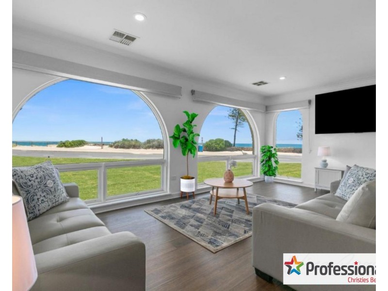 4 Esplanade, Christies Beach SA 5165