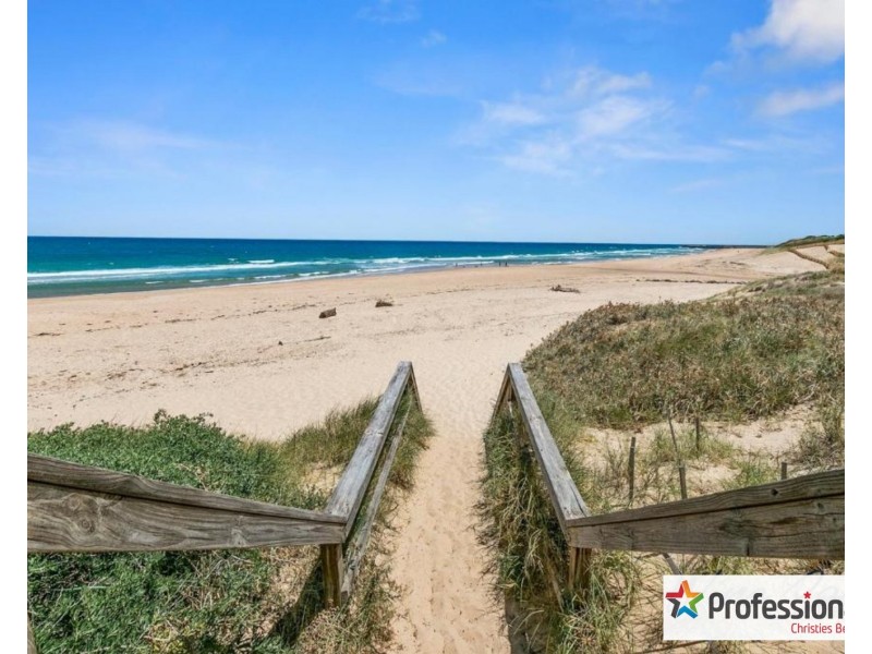 4 Esplanade, Christies Beach SA 5165