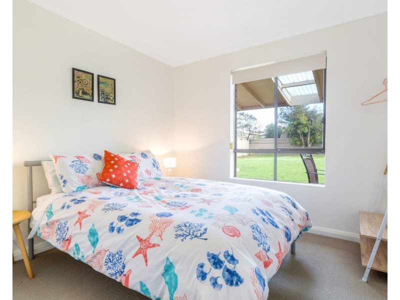 6 Darwalla Road, Aldinga Beach SA 5173