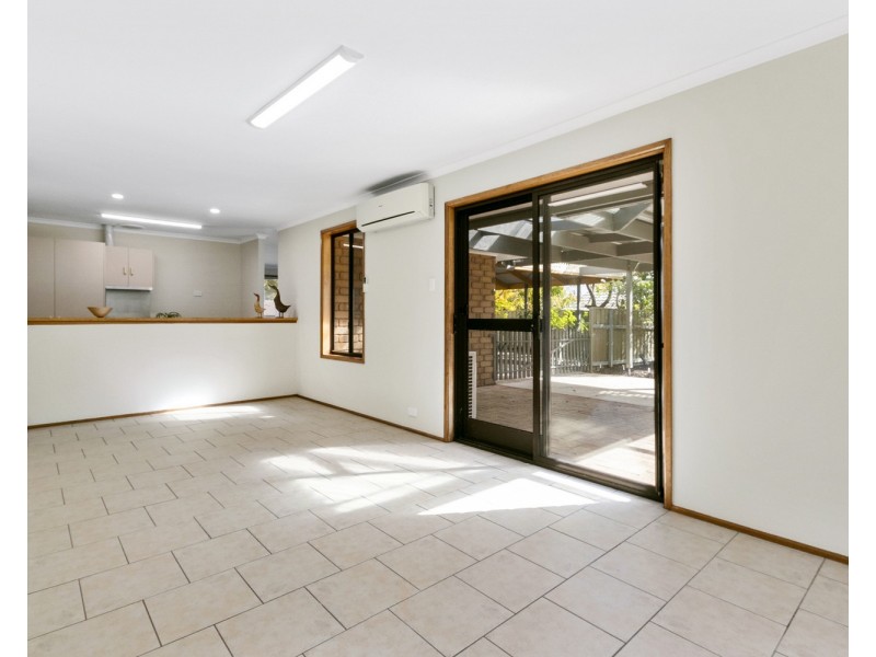 38 Lyons Circuit, Trott Park SA 5158