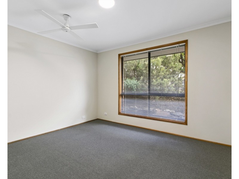 38 Lyons Circuit, Trott Park SA 5158