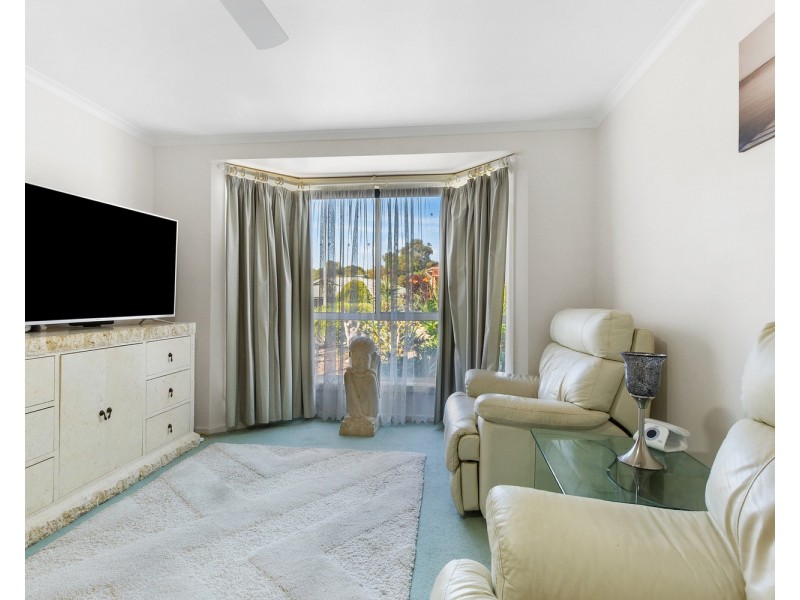 2/11 Shoalstone Court, Moana SA 5169