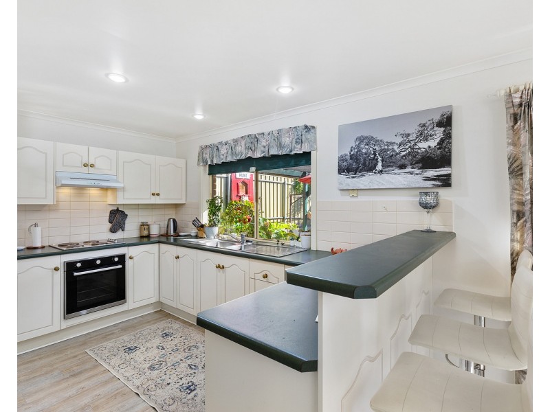 2/11 Shoalstone Court, Moana SA 5169