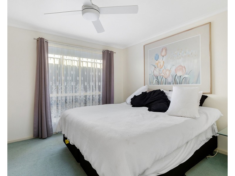 2/11 Shoalstone Court, Moana SA 5169