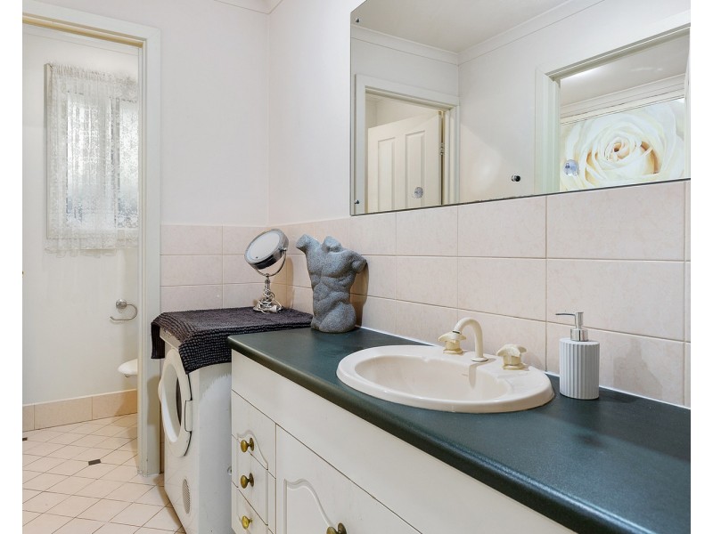 2/11 Shoalstone Court, Moana SA 5169
