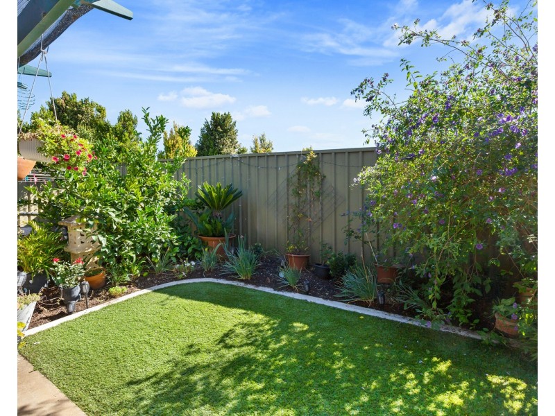 2/11 Shoalstone Court, Moana SA 5169