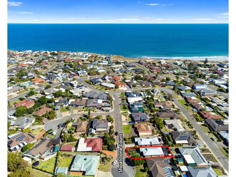 2/11 Shoalstone Court, Moana SA 5169