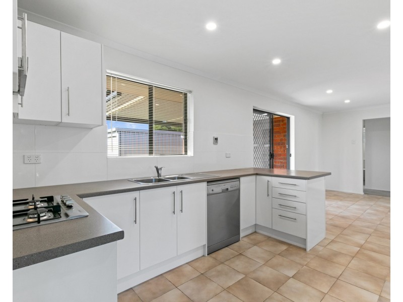 5 Bennett Close, Aberfoyle Park SA 5159