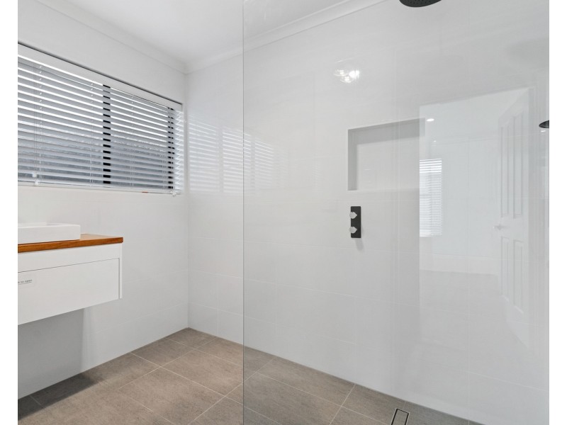 5 Bennett Close, Aberfoyle Park SA 5159