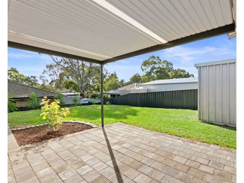 5 Bennett Close, Aberfoyle Park SA 5159