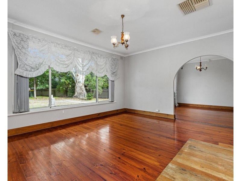 25 Yeldham Drive, Morphett Vale SA 5162