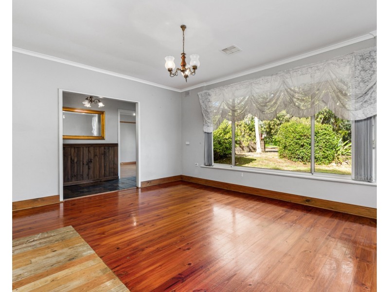 25 Yeldham Drive, Morphett Vale SA 5162