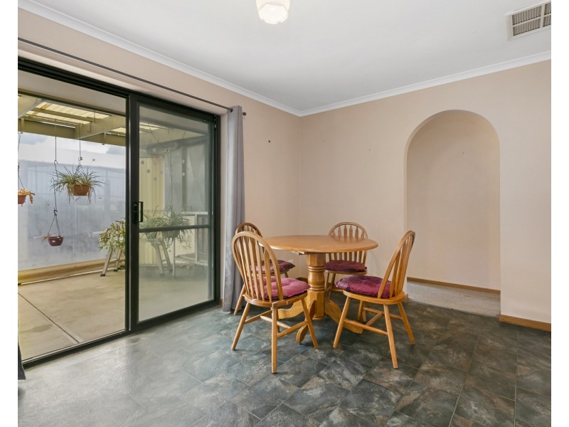 3 Commodore Court, Morphett Vale SA 5162