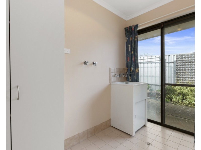 3 Commodore Court, Morphett Vale SA 5162
