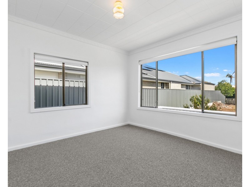 76 Grundy Terrace, Christies Beach SA 5165