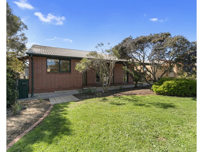 26 Minorca Crescent, Hackham West SA 5163