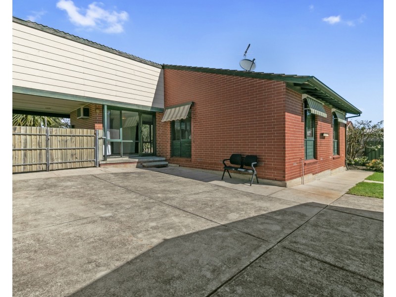 26 Minorca Crescent, Hackham West SA 5163