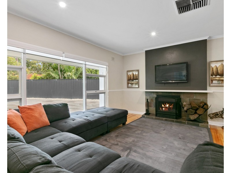 24 Yeldham Drive, Morphett Vale SA 5162