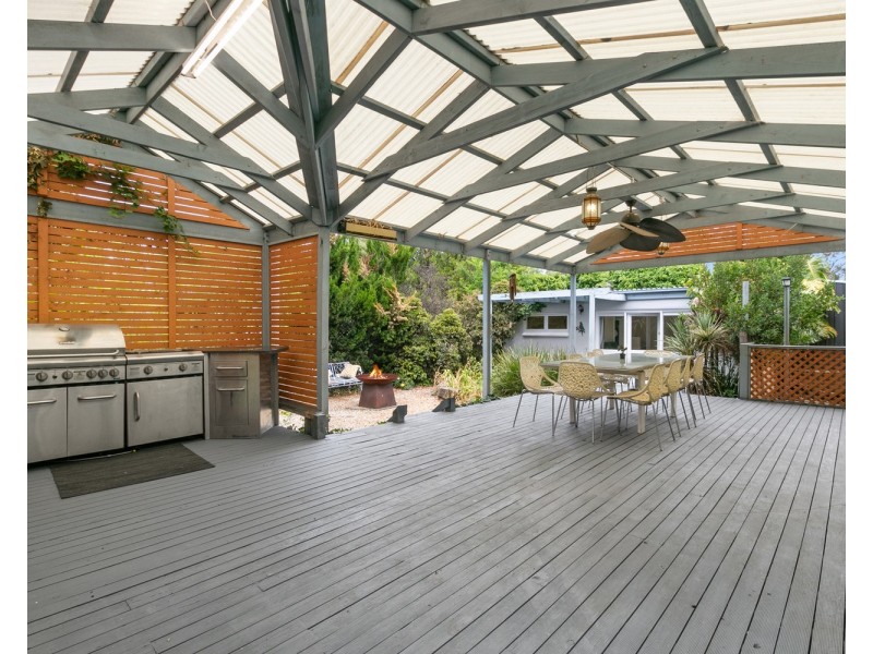 24 Yeldham Drive, Morphett Vale SA 5162