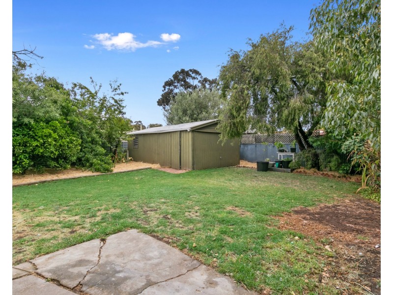 24 Yeldham Drive, Morphett Vale SA 5162