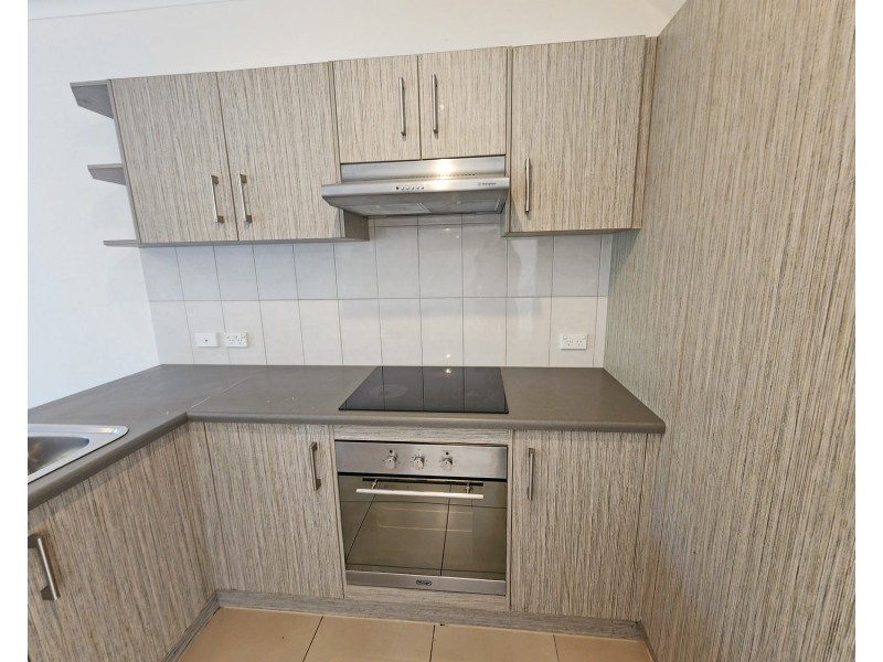 2/181 Main South Road, Hackham West SA 5163