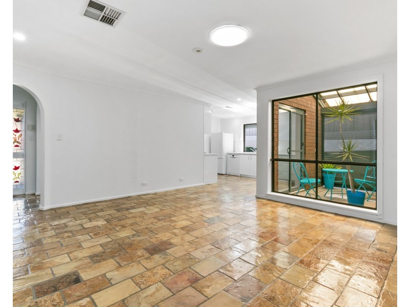 89 Barramundi Drive, Hallett Cove SA 5158