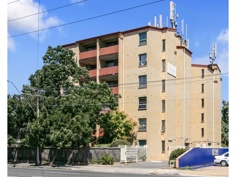 8/281 Henley Beach Road, Brooklyn Park SA 5032