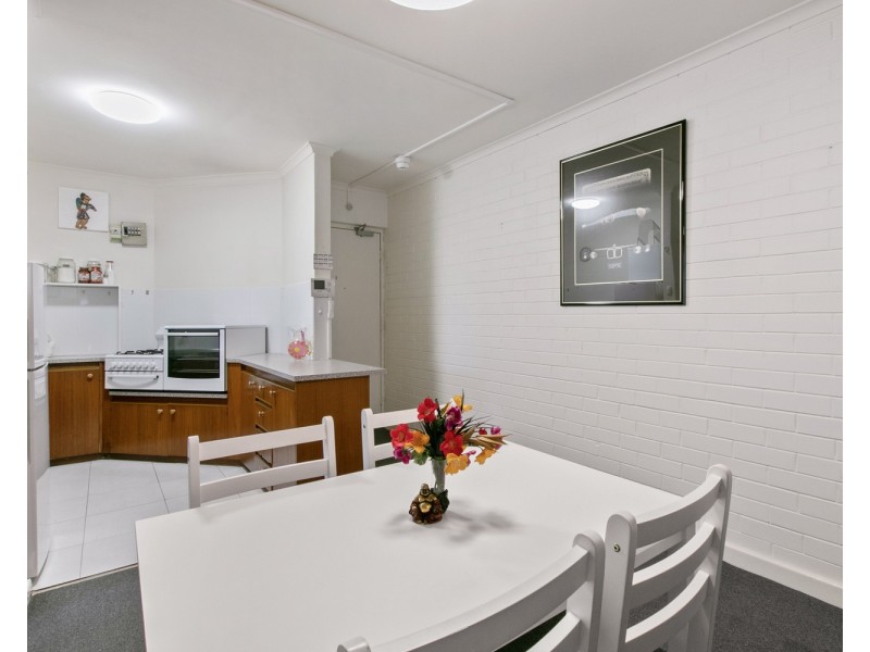 8/281 Henley Beach Road, Brooklyn Park SA 5032