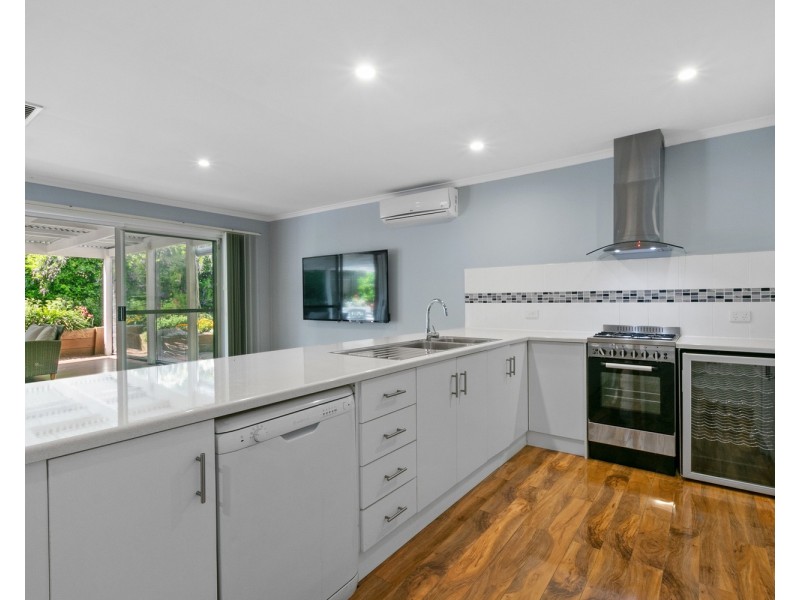 7 Traeger Court, Woodcroft SA 5162