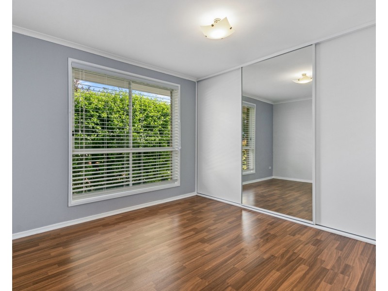 7 Traeger Court, Woodcroft SA 5162