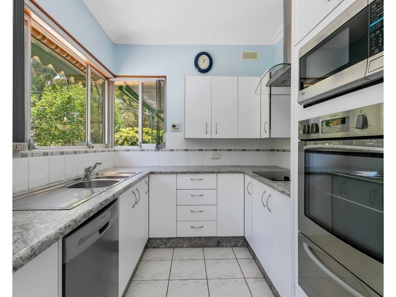 4 Yeldham Drive, Morphett Vale SA 5162