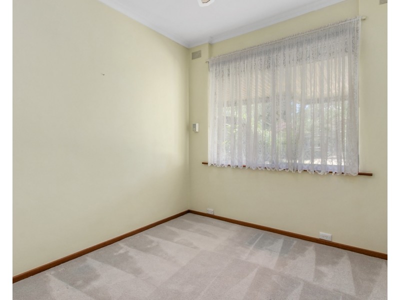 4 Yeldham Drive, Morphett Vale SA 5162