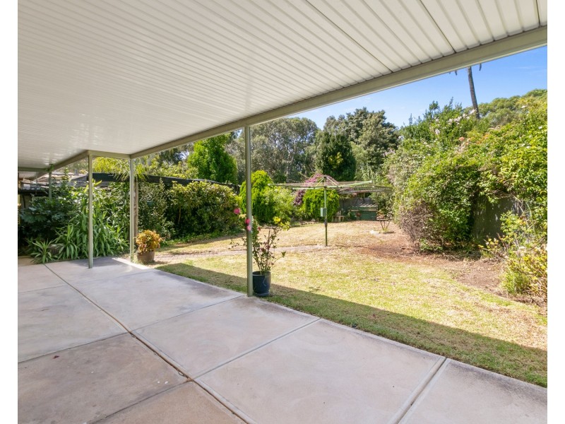 4 Yeldham Drive, Morphett Vale SA 5162