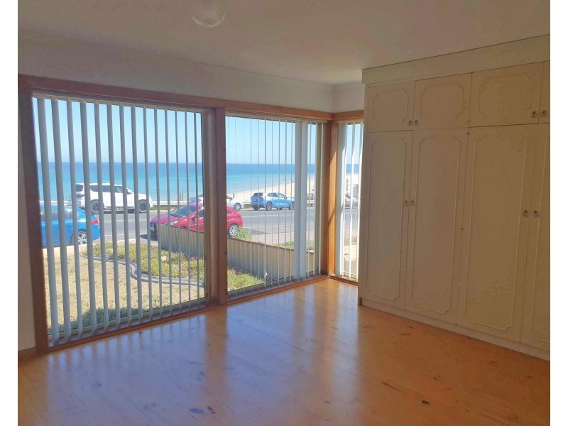 54 Esplanade, Christies Beach SA 5165