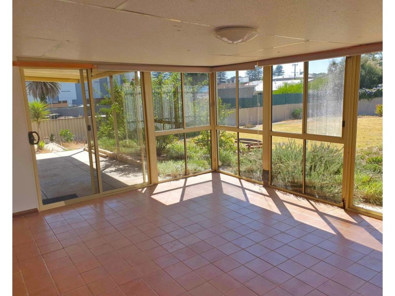 54 Esplanade, Christies Beach SA 5165