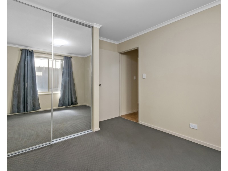 19 Manly Court, Seaford Rise SA 5169