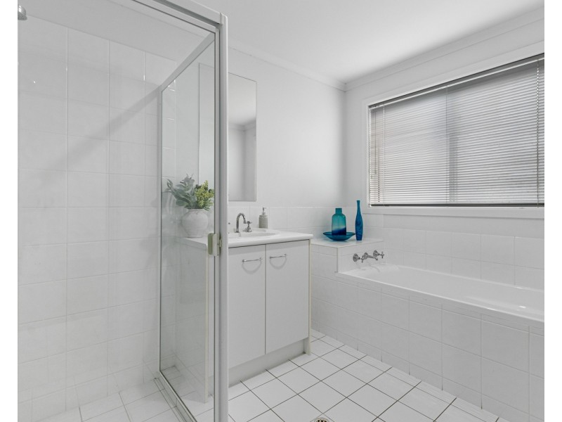 13 Auldstone Place, Huntfield Heights SA 5163