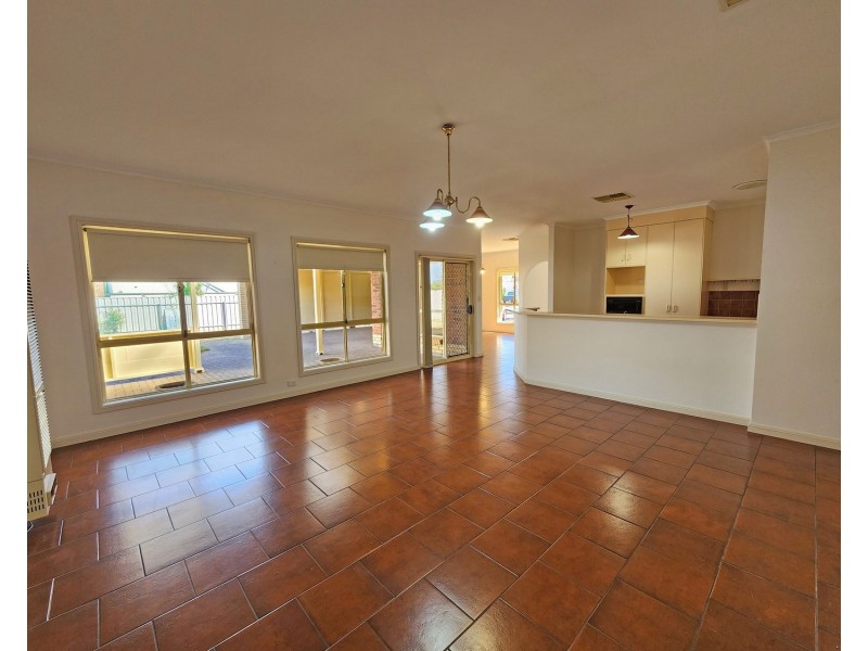 62 Endeavour Drive, Seaford Rise SA 5169