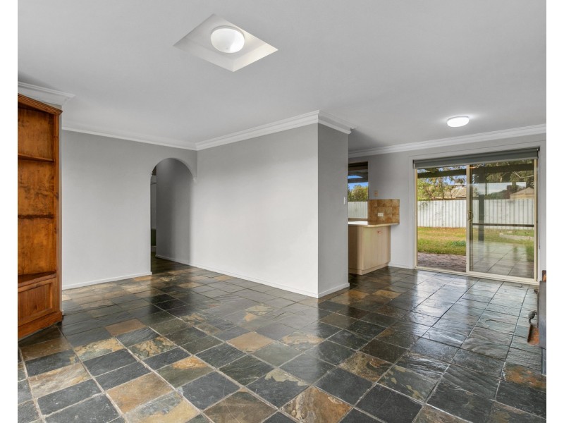 7 Greenlees Parade, Aldinga Beach SA 5173