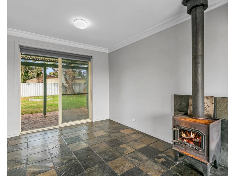 7 Greenlees Parade, Aldinga Beach SA 5173