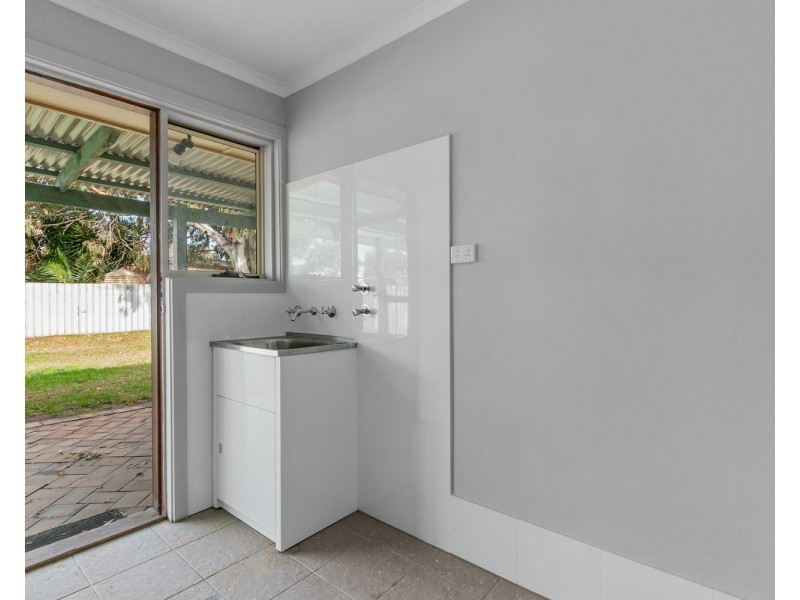 7 Greenlees Parade, Aldinga Beach SA 5173