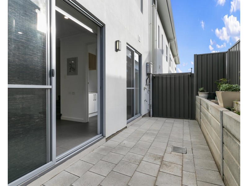 4/22 Roy Terrace, Christies Beach SA 5165