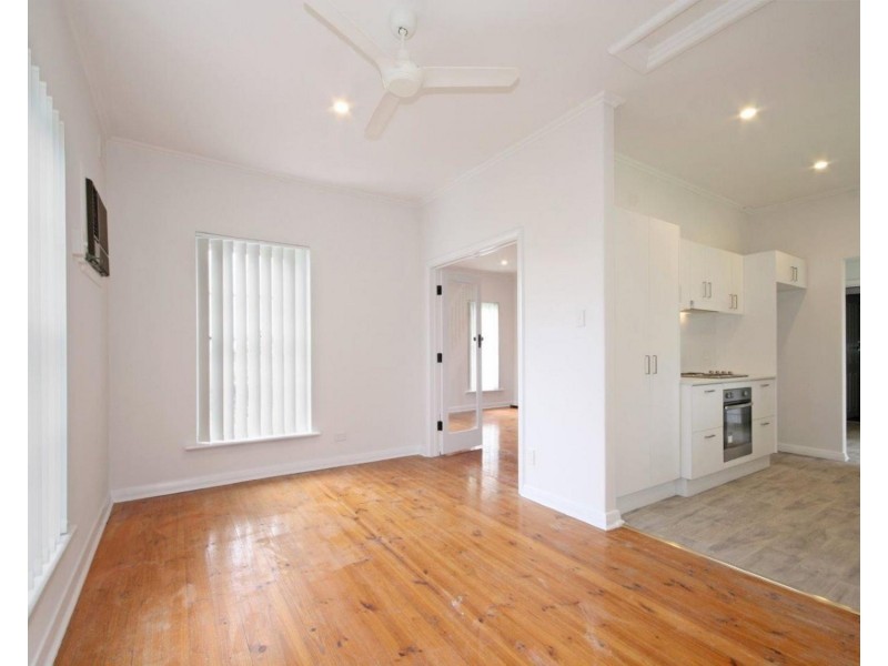 21 Smith Avenue, Christies Beach SA 5165
