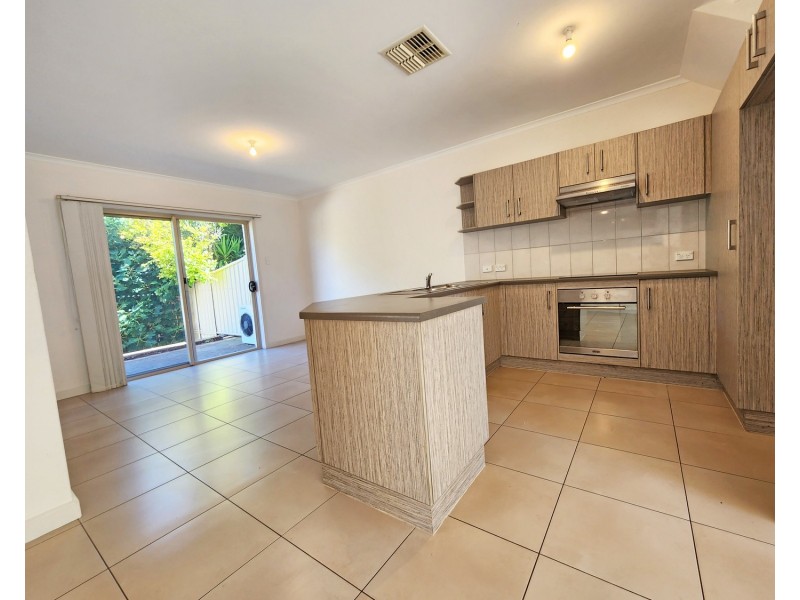 2/181 Main South Road, Hackham West SA 5163